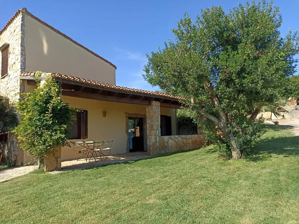 Agri Resort San Giuliano Santa Maria la Palma Vakantieboerderij