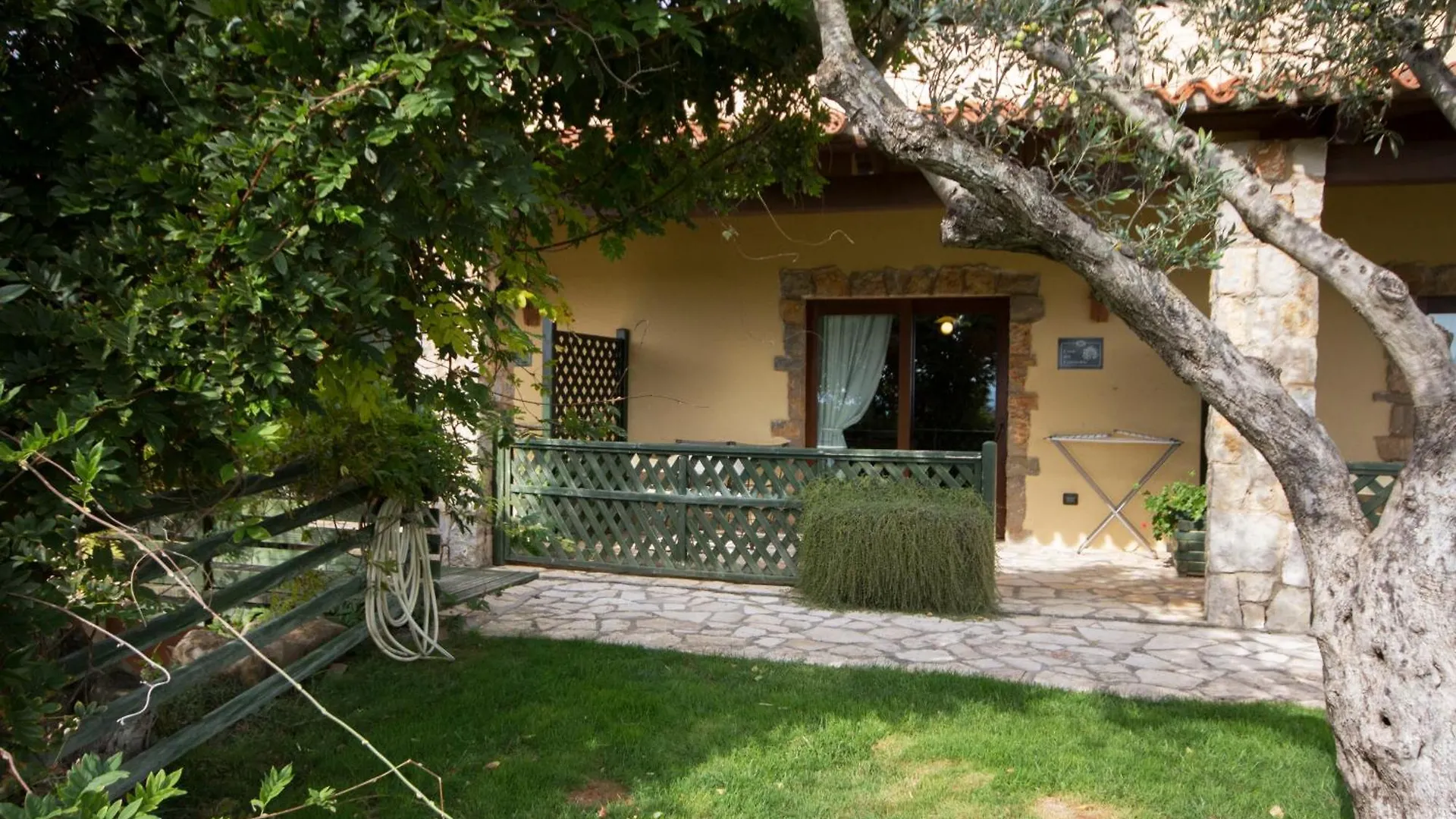 Agri Resort San Giuliano Santa Maria la Palma 0*,