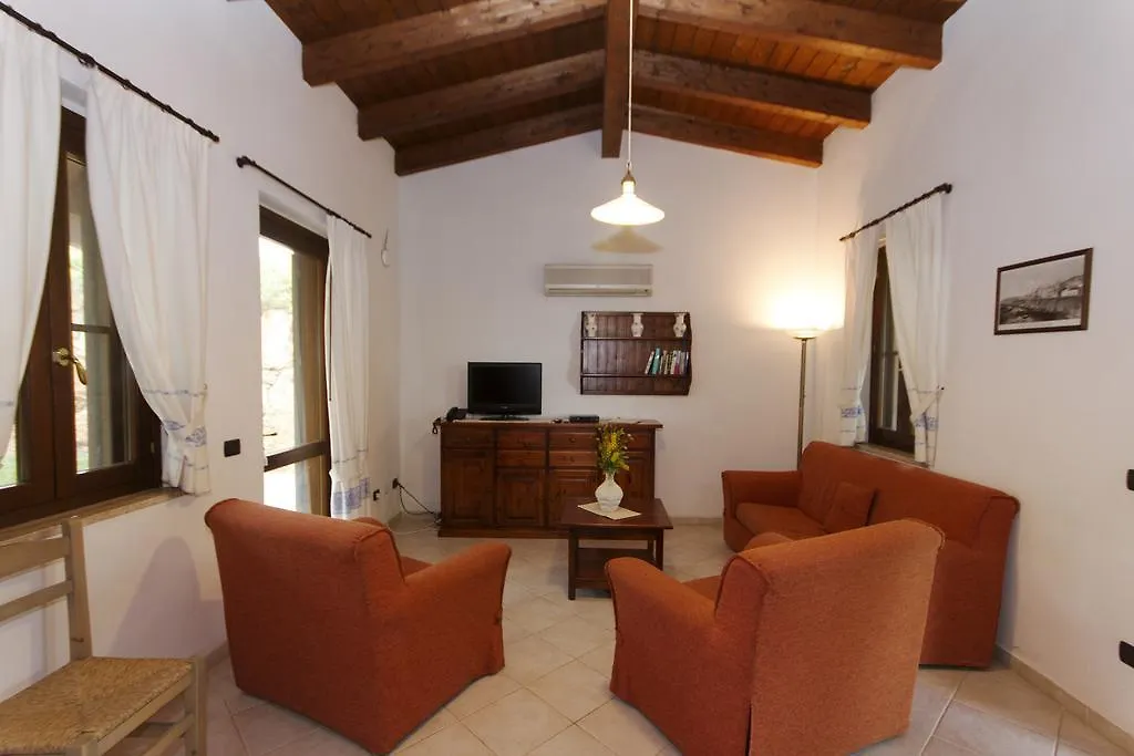 Agri Resort San Giuliano Santa Maria la Palma 0*,  Italie